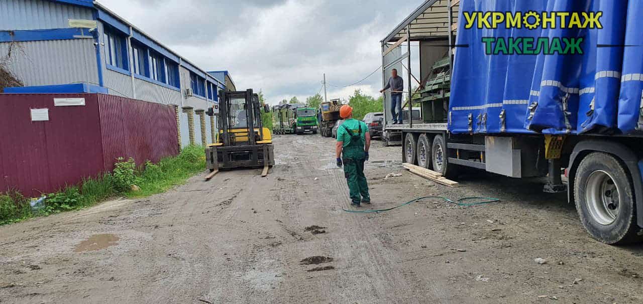 Переміщення промислового обладнання