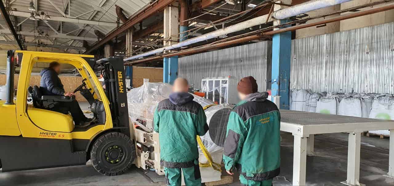 Монтаж виробничої лінії